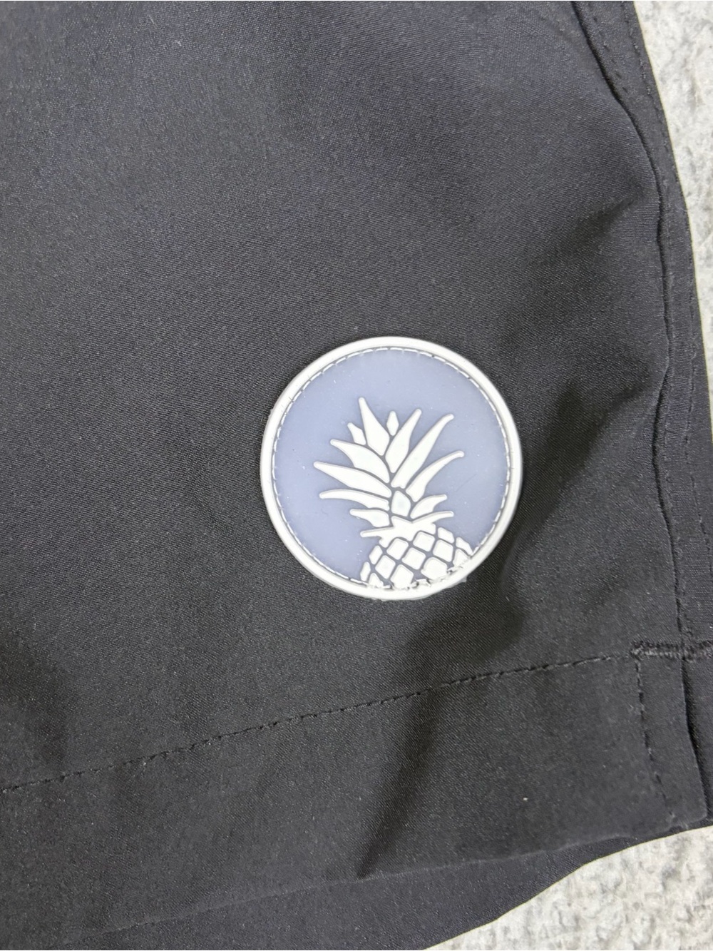 chubbies Swim Trunks Men’s Medium Black Lined Drawstring Beach 5.5” Inseam - Picture 2 of 12